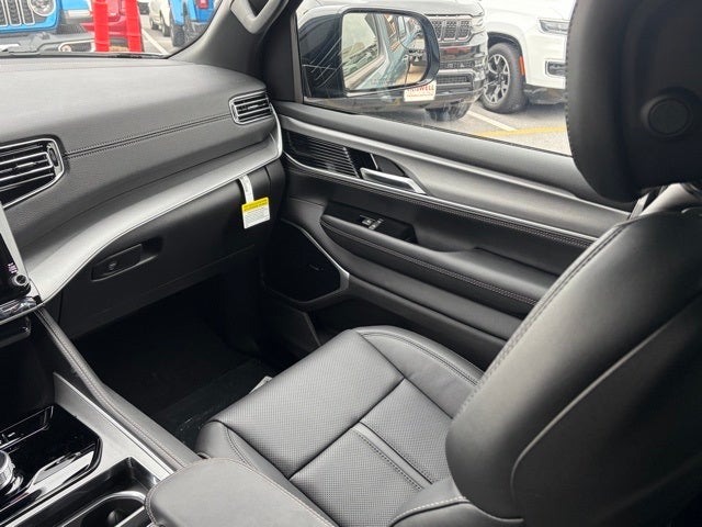 2026 Jeep Grand Wagoneer GRAND WAGONEER LIMITED ALTITUDE 4X4