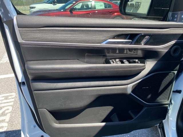 2023 Jeep Wagoneer Series III