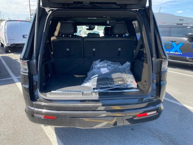 2024 Jeep Grand Wagoneer Series II