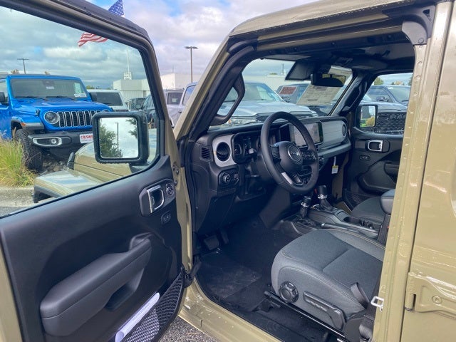 2025 Jeep Gladiator GLADIATOR SPORT S 4X4