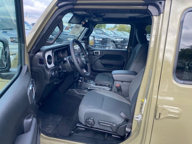 2025 Jeep Gladiator GLADIATOR SPORT S 4X4