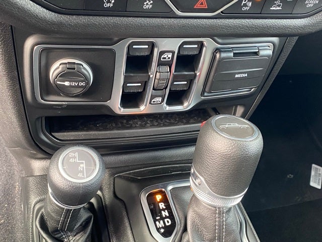 2025 Jeep Gladiator GLADIATOR SPORT S 4X4