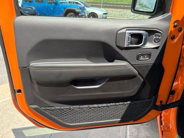 2026 Jeep Gladiator GLADIATOR SAHARA 4X4