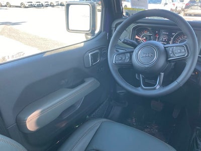 2026 Jeep Gladiator GLADIATOR MOJAVE 4X4