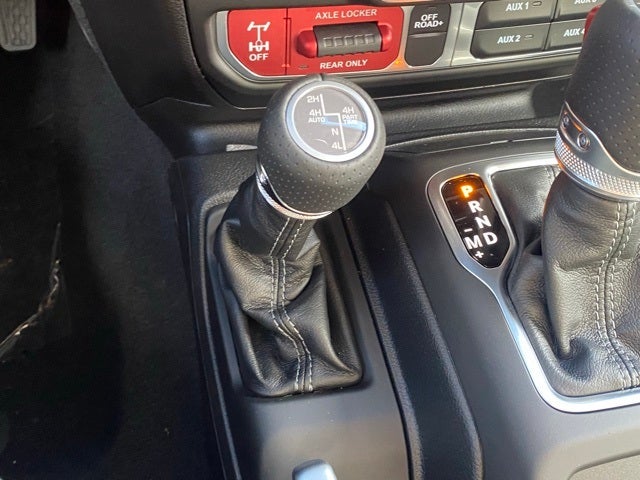 2026 Jeep Gladiator GLADIATOR MOJAVE X 4X4