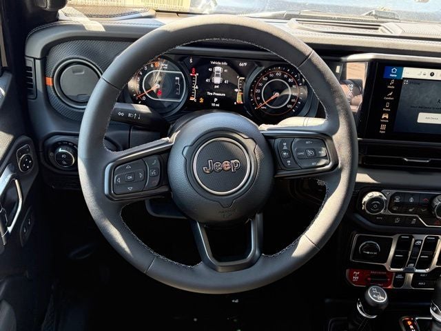 2026 Jeep Gladiator GLADIATOR MOJAVE 4X4