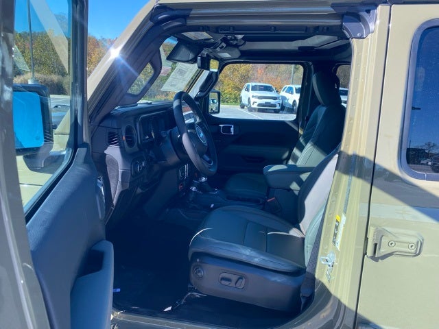 2025 Jeep Gladiator GLADIATOR MOJAVE X 4X4