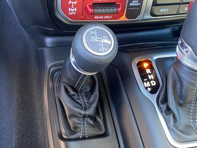 2025 Jeep Gladiator GLADIATOR MOJAVE X 4X4