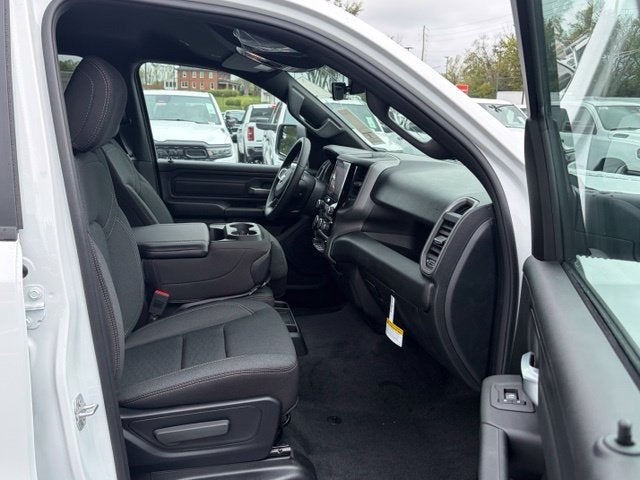 2027 RAM Ram 1500 RAM 1500 TRADESMAN QUAD CAB 4X2 6'4' BOX