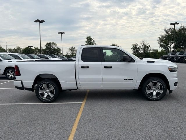 2026 RAM Ram 1500 RAM 1500 EXPRESS QUAD CAB 4X4 6'4' BOX