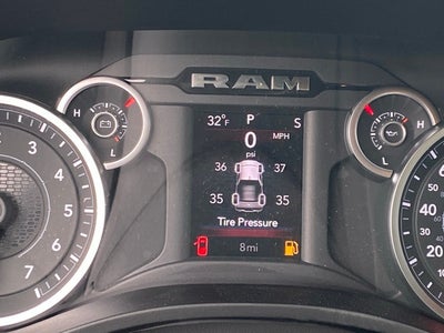 2026 RAM Ram 1500 RAM 1500 TRADESMAN QUAD CAB 4X4 6'4' BOX