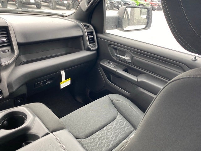 2026 RAM Ram 1500 RAM 1500 TRADESMAN QUAD CAB 4X4 6'4' BOX