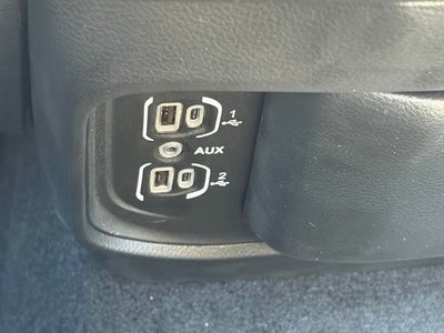 2027 RAM Ram 1500 RAM 1500 TRADESMAN CREW CAB 4X4 5'7' BOX