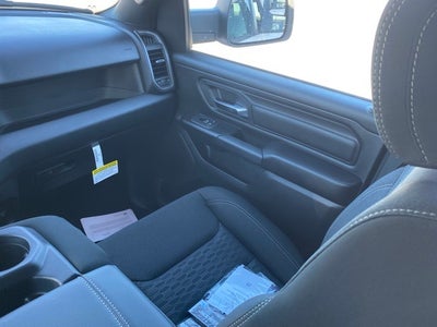 2026 RAM Ram 1500 RAM 1500 TRADESMAN QUAD CAB 4X2 6'4' BOX