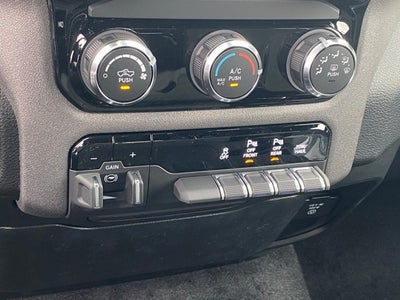 2026 RAM Ram 1500 RAM 1500 TRADESMAN QUAD CAB 4X2 6'4' BOX