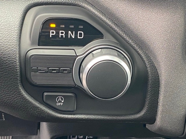 2026 RAM Ram 1500 RAM 1500 TRADESMAN QUAD CAB 4X2 6'4' BOX