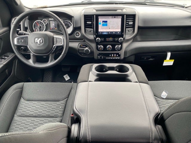 2026 RAM Ram 1500 RAM 1500 TRADESMAN QUAD CAB 4X2 6'4' BOX