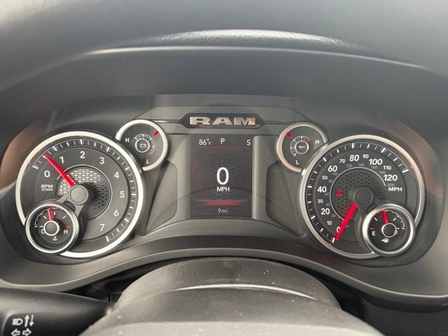 2026 RAM Ram 1500 RAM 1500 EXPRESS QUAD CAB 4X2 6'4' BOX