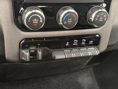 2026 RAM Ram 1500 RAM 1500 EXPRESS QUAD CAB 4X2 6'4' BOX
