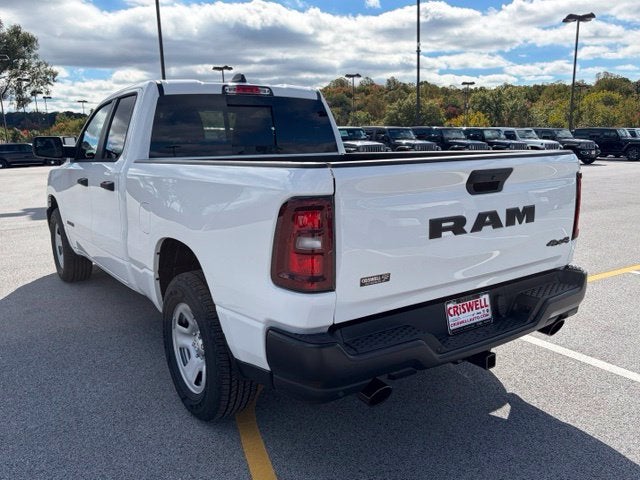 2027 RAM Ram 1500 RAM 1500 TRADESMAN QUAD CAB 4X4 6'4' BOX