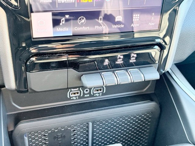 2027 RAM Ram 1500 RAM 1500 BIG HORN CREW CAB 4X4 5'7' BOX