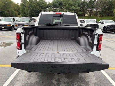 2027 RAM Ram 1500 RAM 1500 TRADESMAN CREW CAB 4X4 5'7' BOX