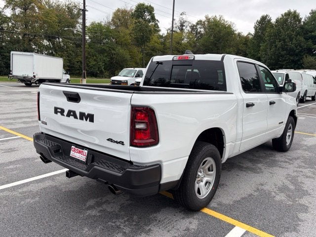 2027 RAM Ram 1500 RAM 1500 TRADESMAN CREW CAB 4X4 5'7' BOX