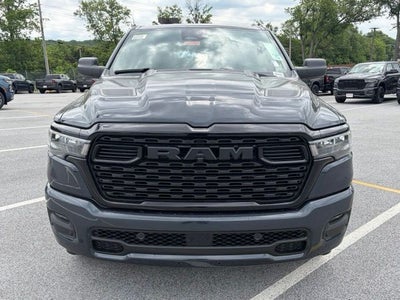 2026 RAM Ram 1500 RAM 1500 EXPRESS CREW CAB 4X4 5'7' BOX