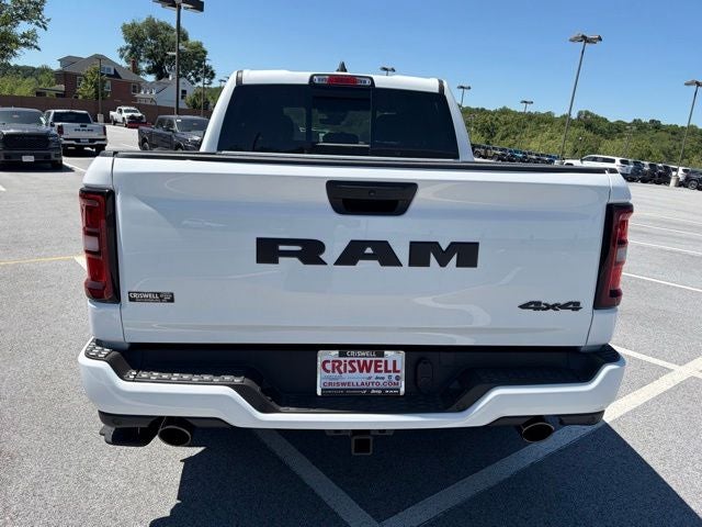 2026 RAM Ram 1500 RAM 1500 EXPRESS CREW CAB 4X4 5'7' BOX