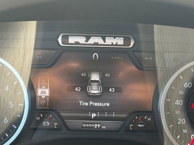2026 RAM Ram 1500 RAM 1500 EXPRESS CREW CAB 4X4 5'7' BOX