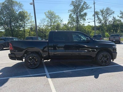 2026 RAM Ram 1500 RAM 1500 EXPRESS CREW CAB 4X4 5'7' BOX