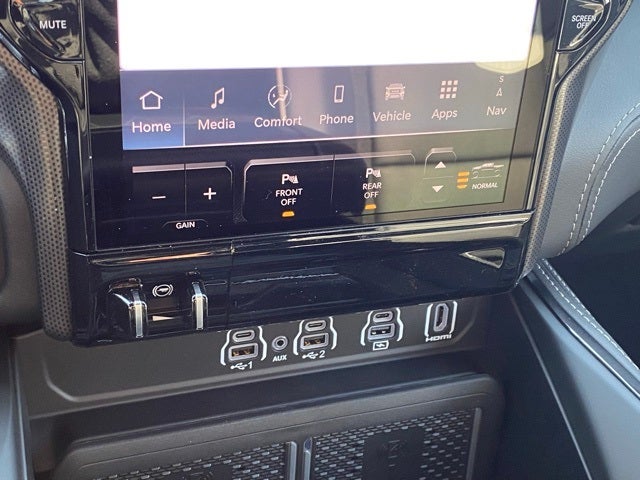 2026 RAM Ram 1500 RAM 1500 LIMITED CREW CAB 4X4 5'7' BOX