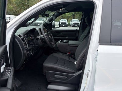 2027 RAM Ram 1500 RAM 1500 TRADESMAN CREW CAB 4X4 6'4' BOX