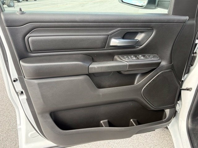 2027 RAM Ram 1500 RAM 1500 TRADESMAN CREW CAB 4X4 6'4' BOX