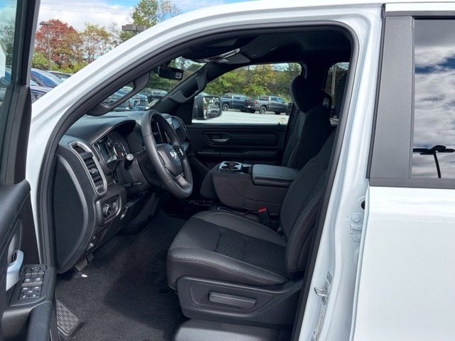 2027 RAM Ram 1500 RAM 1500 TRADESMAN CREW CAB 4X4 6'4' BOX