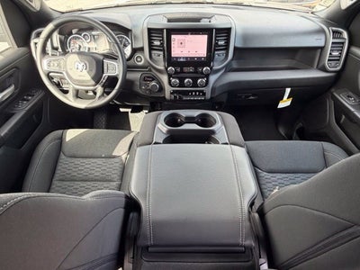 2027 RAM Ram 1500 RAM 1500 TRADESMAN CREW CAB 4X4 6'4' BOX