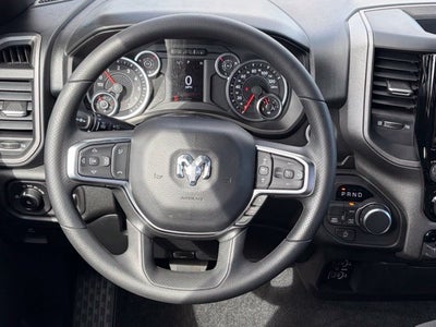 2027 RAM Ram 1500 RAM 1500 TRADESMAN CREW CAB 4X4 6'4' BOX