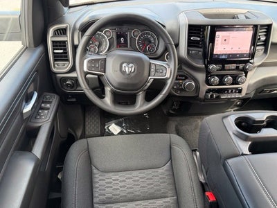 2027 RAM Ram 1500 RAM 1500 TRADESMAN CREW CAB 4X4 6'4' BOX