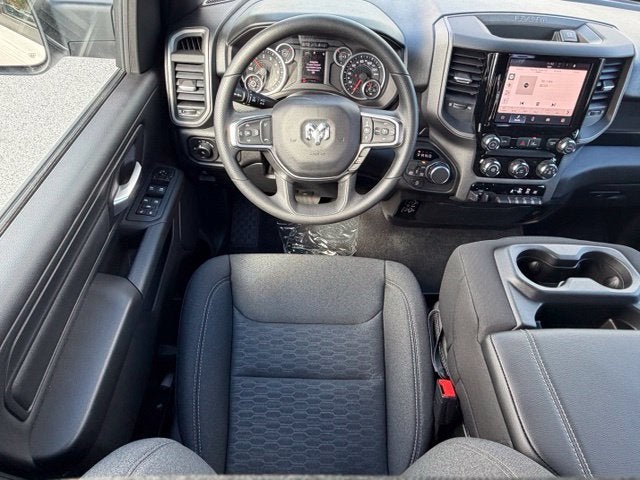 2027 RAM Ram 1500 RAM 1500 TRADESMAN CREW CAB 4X4 6'4' BOX