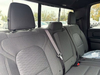 2027 RAM Ram 1500 RAM 1500 TRADESMAN CREW CAB 4X4 6'4' BOX