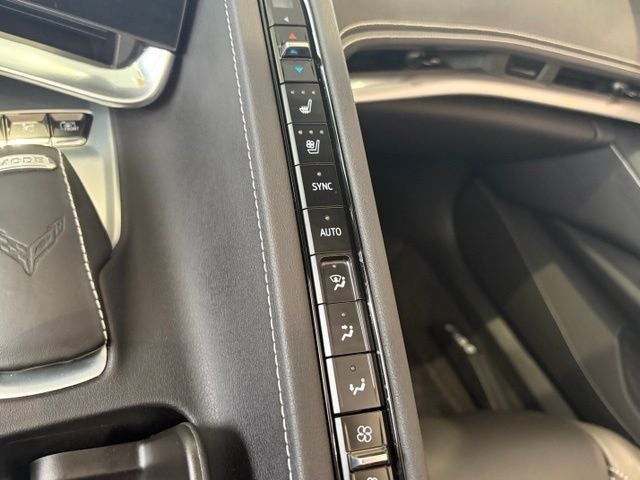 2022 Chevrolet Corvette Stingray RWD Convertible 2LT