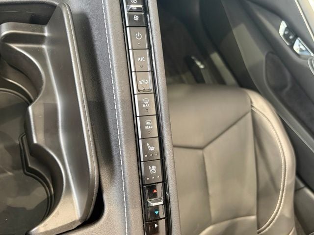 2022 Chevrolet Corvette Stingray RWD Convertible 2LT
