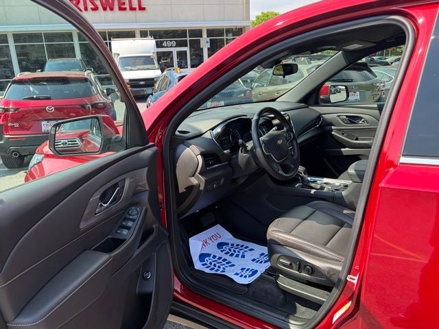 2023 Chevrolet Traverse FWD LT Leather