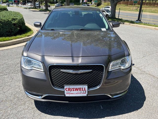 2016 Chrysler 300 Limited