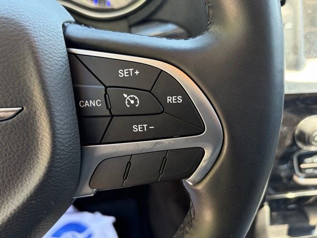 2016 Chrysler 300 Limited