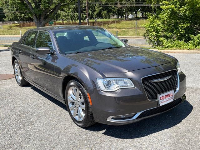 2016 Chrysler 300 Limited
