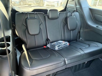 2027 Chrysler Pacifica PACIFICA SELECT