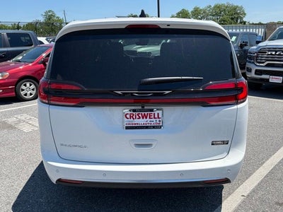 2027 Chrysler Pacifica PACIFICA SELECT