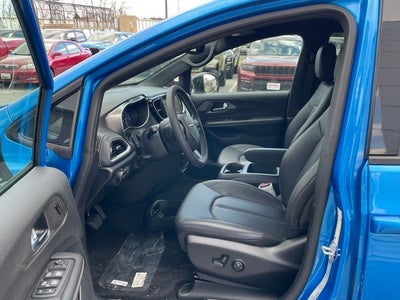 2026 Chrysler Pacifica PACIFICA SELECT