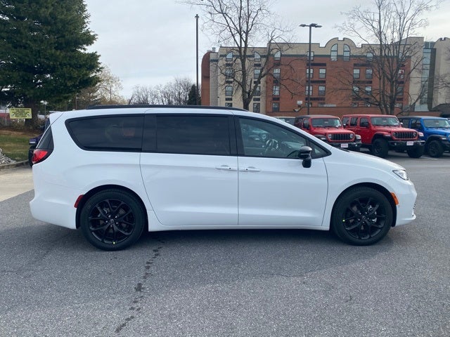 2026 Chrysler Pacifica PACIFICA SELECT